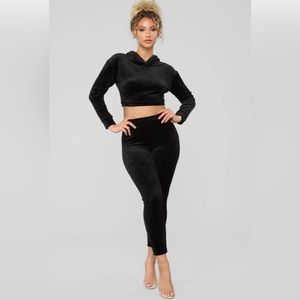2-Piece Casually Slay Black Velour Set